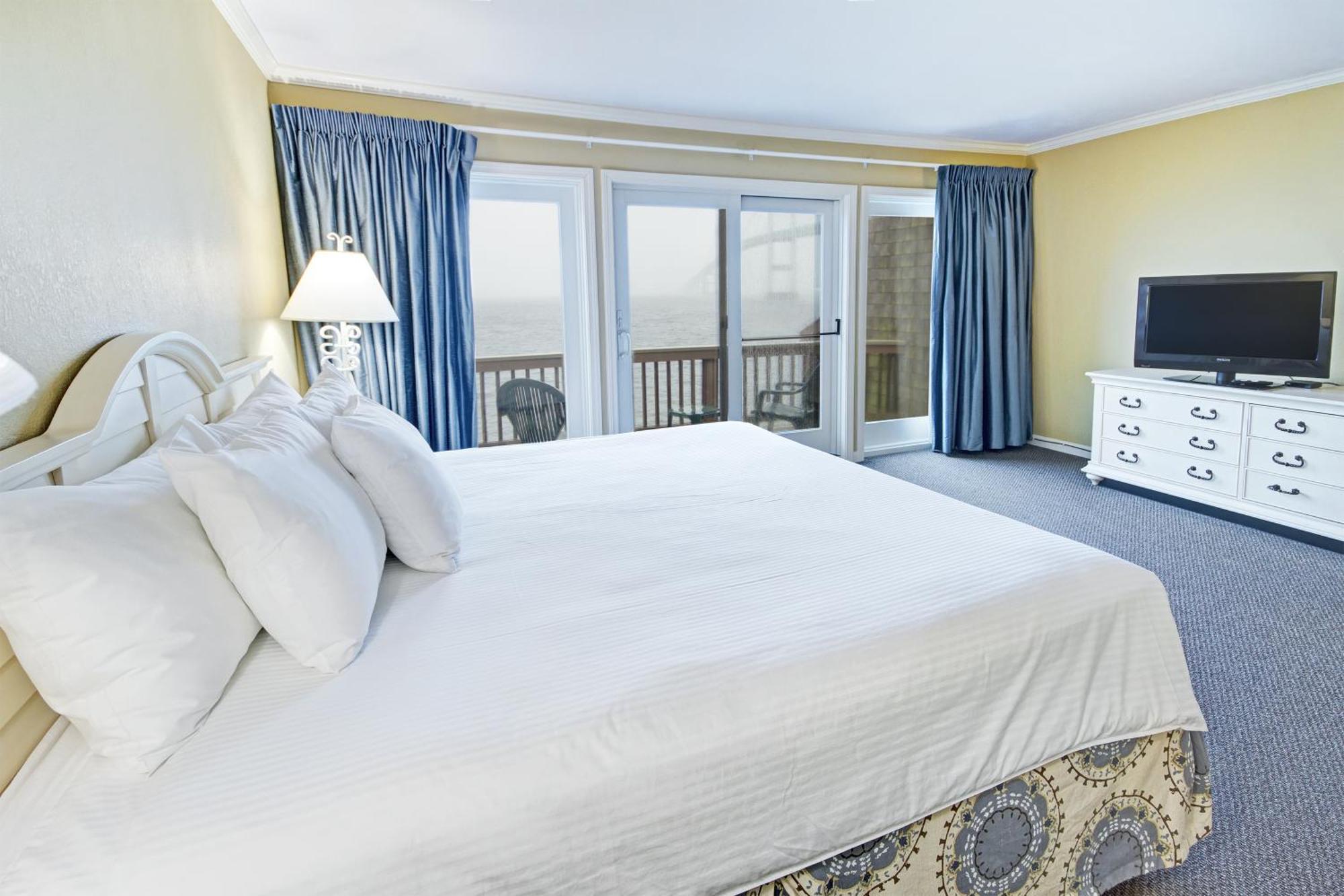 Club Wyndham Newport Overlook Jamestown Exterior foto